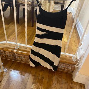 Short black and white dress